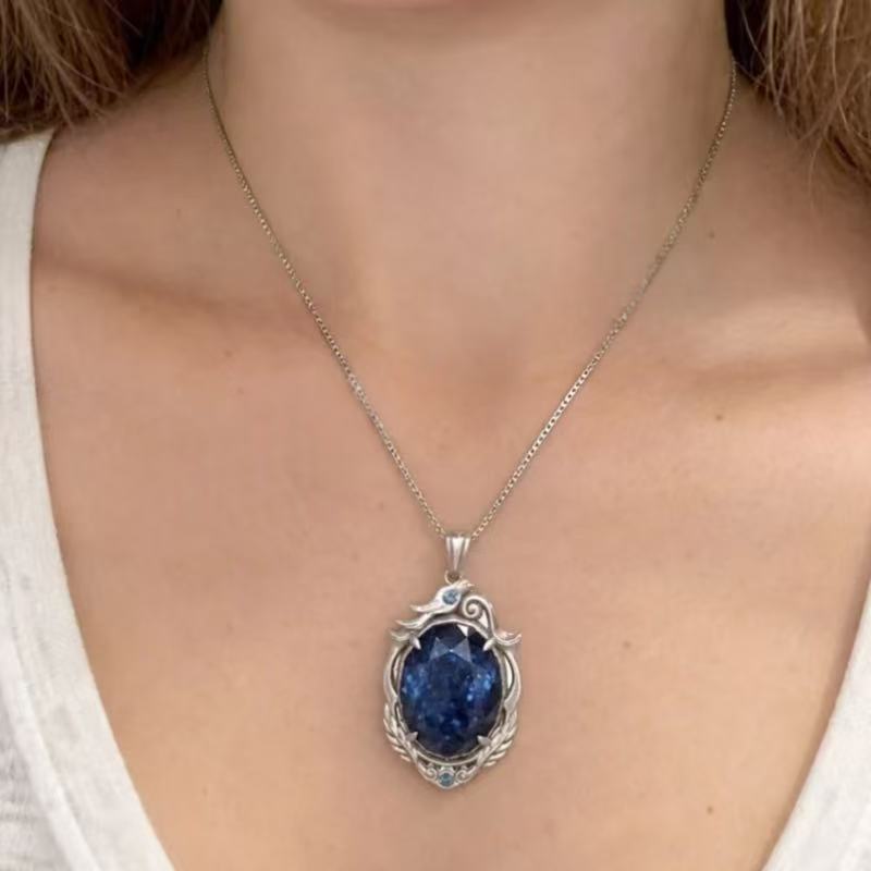 Colar de Safira Amaldiçoada Id - Anime Pendant Necklace avaliação e preço