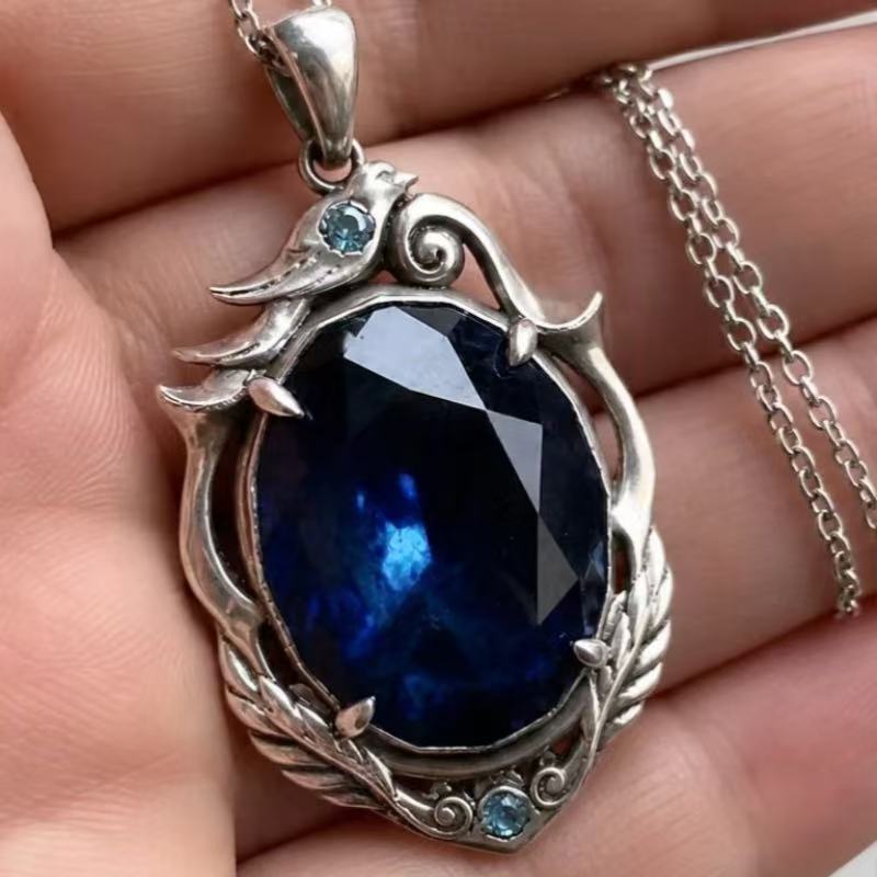Colar de Safira Amaldiçoada Id - Anime Pendant Necklace avaliação e preço