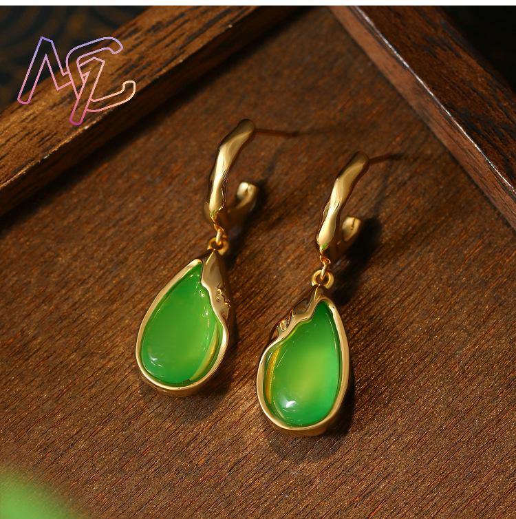 Brincos de Gota de Água em Jad - Earrings avaliação e preço